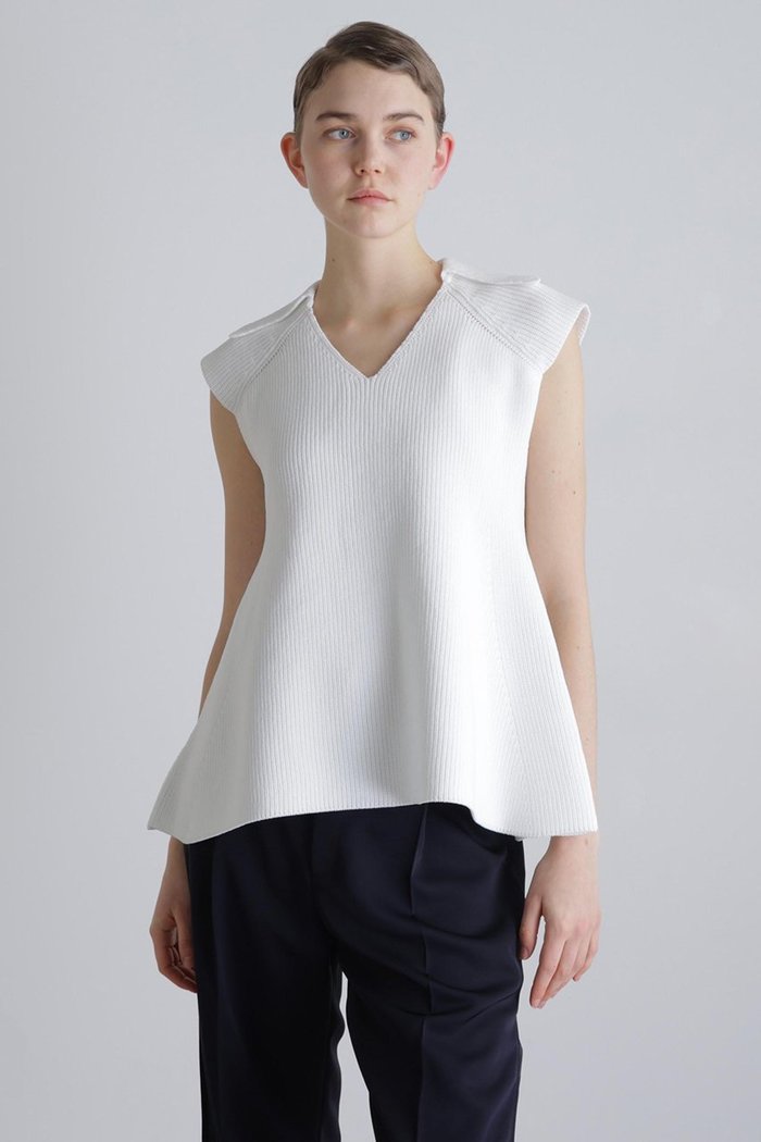 【アドーア/ADORE】のエアーストレッチ インテリア・キッズ・メンズ・レディースファッション・服の通販 founy(ファウニー) https://founy.com/ ファッション Fashion レディースファッション Fashion for Women トップス・カットソー Cut & Sew Tops ニット Knit Tops & Sweaters カジュアルプルオーバー・ニットトップス Pullovers & Knit Tops / Casual Pullovers インナー Innerwear ストレッチ Stretch, Stretchy Fabric フレア Flare, Flared 畦 Ribbed Knit |ID: prp329100004888154 ipo3291000000036503773