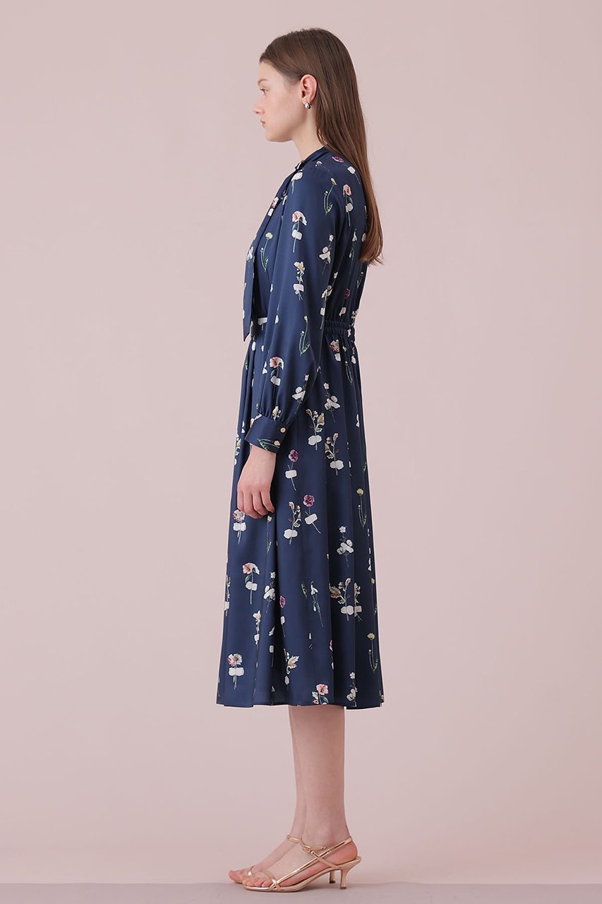 【アナイ/ANAYI】のボタニカルサテンプリントタック ワンピース 人気、トレンドファッション・服の通販 founy(ファニー) ファッション Fashion レディースファッション Fashion for Women ワンピース Dresses チュニック Tunic Tops & Dresses クラシカル Classical, Vintage-Inspired チュニック Tunic, Long Top プリーツ Pleats, Pleated ボタニカル Botanical, Floral Pattern メタル Metal, Metal Parts モチーフ Motif, Design Theme ロング Long, Long-Length 春 Spring other-7|ID: prp329100004888245 ipo3291000000036504494