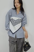 【ガリャルダガランテ/GALLARDAGALANTE】の【MANAKAコラボ】スカーフセットシャツ 人気、トレンドファッション・服の通販 founy(ファニー) ファッション Fashion レディースファッション Fashion for Women トップス・カットソー Cut & Sew Tops シャツ・ブラウス・オフィスカジュアル Elegant Blouses & Button-Ups おすすめ Recommended / Our Picks コラボ Collaboration, Collab スカーフ Scarf, Neckwear スリーブ Sleeve, Long Sleeve / Short Sleeve バランス Balance, Style Balance ロング Long, Long-Length 長袖 Long Sleeve, Full Sleeve thumbnail ブルー|ID: prp329100004888264 ipo3291000000036504613