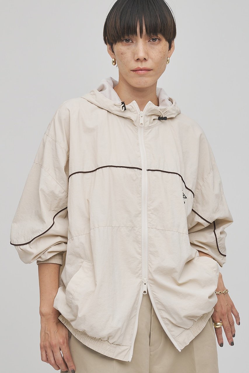 【ウィムガゼット/Whim Gazette】の【UMBRO×Whim Gazette】フーディーブルゾン インテリア・キッズ・メンズ・レディースファッション・服の通販 founy(ファニー) 　ファッション　Fashion　レディースファッション　Fashion for Women　アウター　Coat / Outerwear Collection　レディースジャケット・軽アウター　Jackets　ブルゾンジャケット・スポーティアウター　Blouson Jackets　コラボ　Collaboration, Collab　軽量　Lightweight, Ultra Light　ジャケット　Jacket, Outerwear　スポーツ　Sports, Activewear　スポーティ　Sporty, Casual Athletic　パイピング　Piping, Trim Design　ブルゾン　Blouson, Bomber Jacket　メッシュ　Mesh, Net Fabric　エレガント 上品　Elegant　アイボリー|ID: prp329100004888280 ipo3291000000036504720