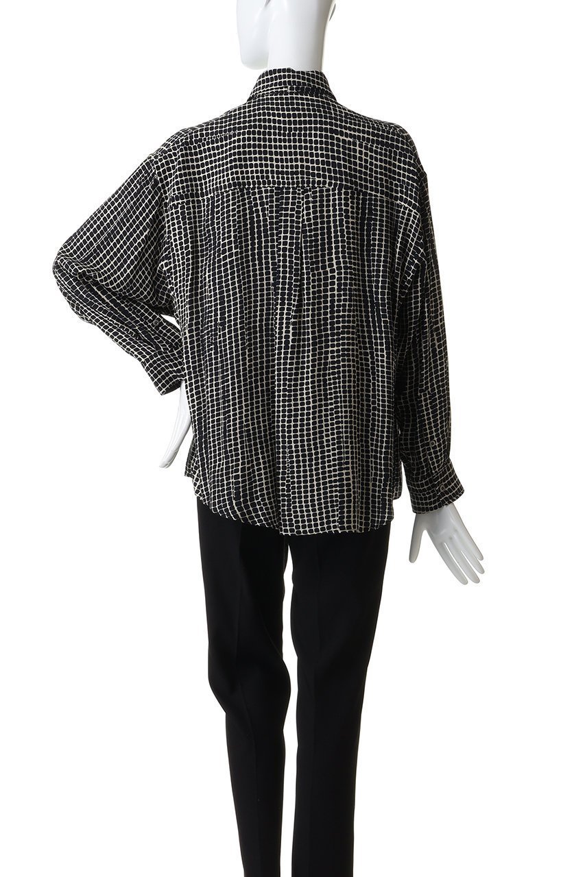 【ルームエイト/Room no.8】のRAYON PRINT リボン シャツ 人気、トレンドファッション・服の通販 founy(ファニー) 　ファッション　Fashion　レディースファッション　Fashion for Women　トップス・カットソー　Cut & Sew Tops　シャツ・ブラウス・オフィスカジュアル　Elegant Blouses & Button-Ups　スリーブ　Sleeve, Long Sleeve / Short Sleeve　タイトスカート　Pencil Skirt, Tight Skirt　マニッシュ　Mannish, Boyish　ラグジュアリー　Luxury, Elegant　リボン　Ribbon, Bow　ロング　Long, Long-Length　エレガント 上品　Elegant　other-4|ID: prp329100004888404 ipo3291000000036505634