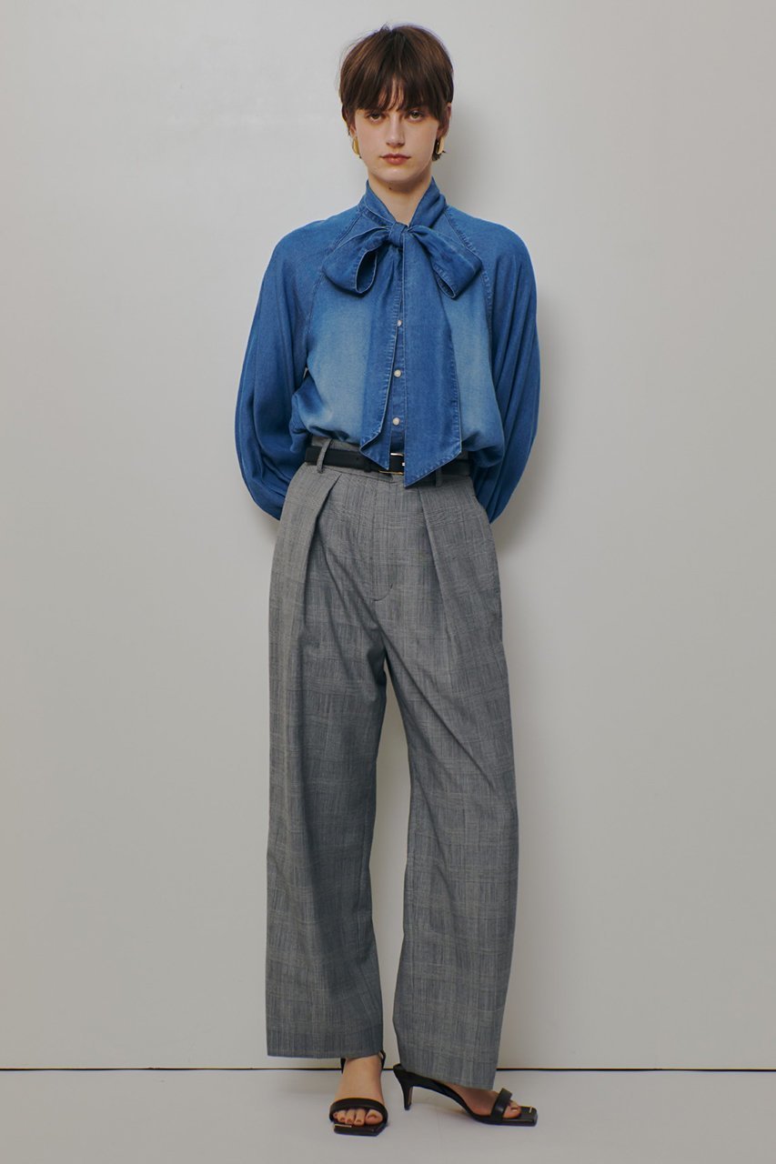 【アルアバイル/allureville】の【WEB・一部店舗別注】デニムボウブラウス 人気、トレンドファッション・服の通販 founy(ファニー) ファッション Fashion レディースファッション Fashion for Women トップス・カットソー Cut & Sew Tops シャツ・ブラウス・オフィスカジュアル Elegant Blouses & Button-Ups ウエスタン Western Style ジャケット Jacket, Outerwear スリーブ Sleeve, Long Sleeve / Short Sleeve ツイード Twill, Twill Weave デニム Denim, Jeans Material ドット Polka Dot, Dot Pattern フェミニン Feminine, Girly マニッシュ Mannish, Boyish リボン Ribbon, Bow ロング Long, Long-Length ヴィンテージ Vintage Style 別注 Limited Edition, Custom Order 新作・新入荷 New Arrivals / New In other-8|ID: prp329100004888473 ipo3291000000036521819