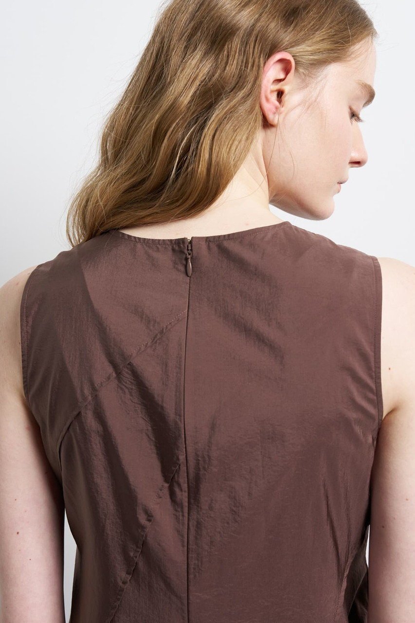 【ランバン オン ブルー/LANVIN en Bleu】のエスカルゴフレアワンピース 人気、トレンドファッション・服の通販 founy(ファニー) 　ファッション　Fashion　レディースファッション　Fashion for Women　ワンピース　Dresses　チュニック　Tunic Tops & Dresses　アンダー　Underwear Essentials　軽量　Lightweight, Ultra Light　サマー　Summer, Summer Style　シアー　Sheer, See-Through　シルク　Silk, 100% Silk　ストライプ　Stripe, Striped Pattern　タフタ　Taffeta, Structured Fabric　チュニック　Tunic, Long Top　ドレス　Dress, One-Piece　なめらか　Smooth, Silky Texture　パターン　Pattern, Design Print　ファブリック　Fabric, Textile　フレア　Flare, Flared　無地　Plain, Solid Color　リゾート　Resort, Vacation Style　リラックス　Relax, Relaxed Fit　ロング　Long, Long-Length　夏　Summer　旅行　Travel　エレガント 上品　Elegant　other-5|ID: prp329100004888501 ipo3291000000036521870