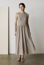 【マリリンムーン/MARILYN MOON】の【WALANCE】ペーパーリブニットドレス 人気、トレンドファッション・服の通販 founy(ファニー) ファッション Fashion レディースファッション Fashion for Women ワンピース Dresses フォーマル・パーティードレス・結婚式用ドレス Elegant & Casual Dresses チュニック Tunic Tops & Dresses エレガント 上品 Elegant サマー Summer, Summer Style ジュエリー Jewelry, Accessories スクエア Square, Square Shape チュニック Tunic, Long Top ドレス Dress, One-Piece ロング Long, Long-Length 夏 Summer 透かし Cut-Out, Lacework thumbnail グレージュ|ID: prp329100004888521 ipo3291000000036506659