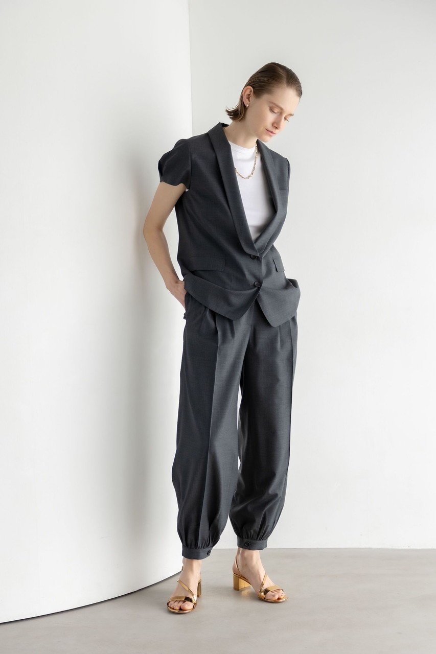 【エブール/ebure】のライトトロピカルウール ボリュームパンツ 人気、トレンドファッション・服の通販 founy(ファニー) 　ファッション　Fashion　レディースファッション　Fashion for Women　パンツ　Pants & Trousers　おすすめ　Recommended / Our Picks　ウォッシャブル　Machine Washable　クール　Cool, Chic　ジャケット　Jacket, Outerwear　セットアップ　Set-Up, Coordinated Outfit　ルーズ　Loose, Oversized　再入荷　Restock / Back in Stock　other-6|ID: prp329100004888555 ipo3291000000036506984