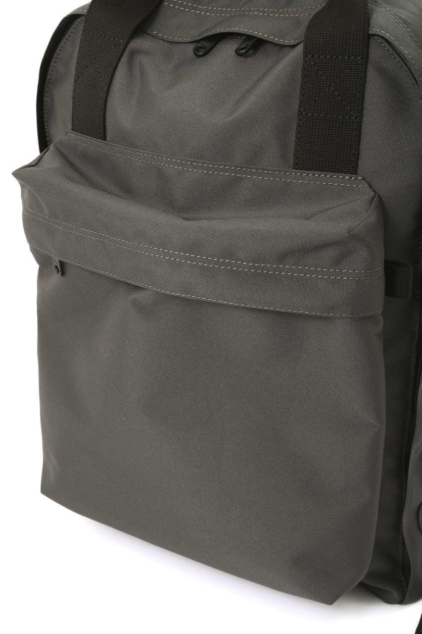 【マーガレットハウエル/MARGARET HOWELL】のPOLYESTER CANVAS 人気、トレンドファッション・服の通販 founy(ファニー) 　ファッション　Fashion　レディースファッション　Fashion for Women　バッグ　Bags　キャンバス　Canvas, Canvas Fabric　コーティング　Coating, Coated Finish　シンプル　Simple, Minimal　デイパック　Daypack, Casual Backpack　フロント　Front, Front Design　ポケット　Pocket, Pocket Detail　リュック　Backpack, Rucksack　新作・新入荷　New Arrivals / New In　旅行　Travel　other-8|ID: prp329100004888579 ipo3291000000036507160