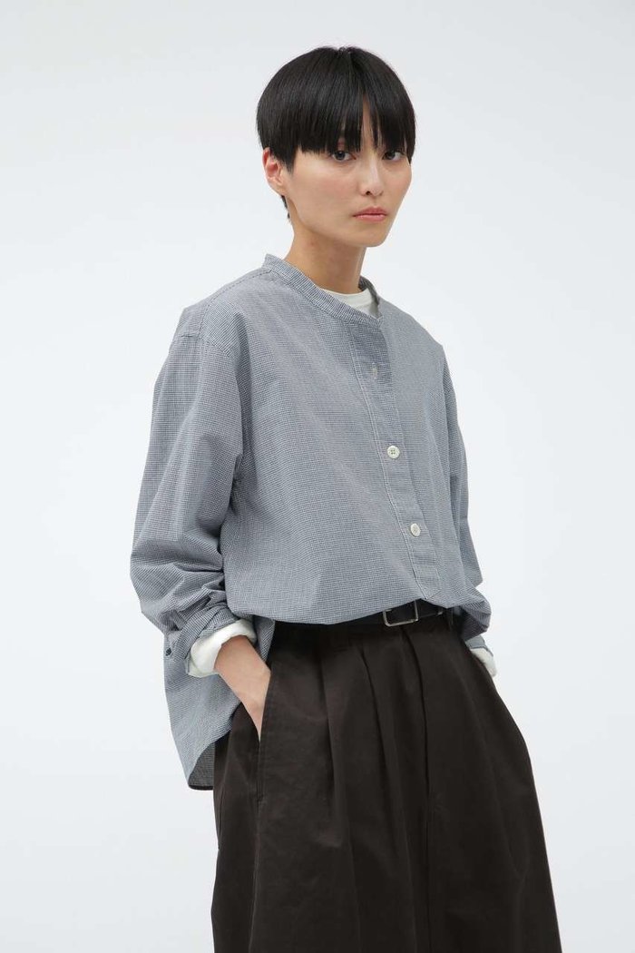 【マーガレットハウエル/MARGARET HOWELL】のTINY GINGHAM COTTON インテリア・キッズ・メンズ・レディースファッション・服の通販 founy(ファニー) https://founy.com/ ファッション Fashion レディースファッション Fashion for Women トップス・カットソー Cut & Sew Tops シャツ・ブラウス・オフィスカジュアル Elegant Blouses & Button-Ups ロングTシャツ・Tシャツ Longline T-Shirts & Tees カットソー・ベーシックTシャツ Cut-and-Sewn Tops / Stretch Tees & Basics キャラクター Character, Licensed Characters ギンガム Gingham, Gingham Fabric スリーブ Sleeve, Long Sleeve / Short Sleeve チェック Check, Plaid, Tartan フィット Fit, Slim Fit リラックス Relax, Relaxed Fit ロング Long, Long-Length |ID: prp329100004888595 ipo3291000000036731352