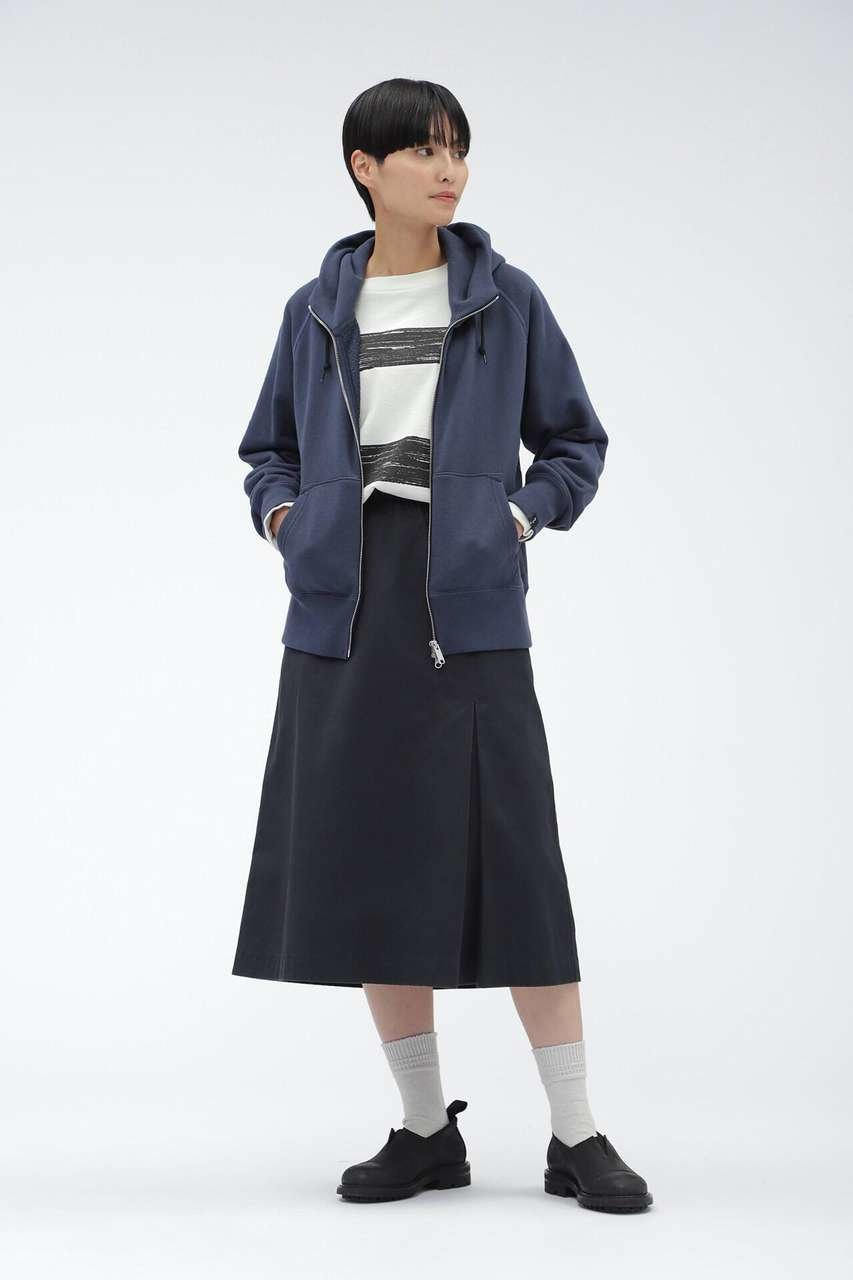 【マーガレットハウエル/MARGARET HOWELL】のLIGHT LOOPBACK COTTON 人気、トレンドファッション・服の通販 founy(ファニー) 　ファッション　Fashion　レディースファッション　Fashion for Women　トップス・カットソー　Cut & Sew Tops　シャツ・ブラウス・オフィスカジュアル　Elegant Blouses & Button-Ups　レディースパーカー・カジュアルフーディー　Casual Hoodies & Sweatshirts　ロングTシャツ・Tシャツ　Longline T-Shirts & Tees　スウェット・クルーネックトップス　Sweatshirts & Crewnecks / Relaxed Fit Sweat Tops　カットソー・ベーシックTシャツ　Cut-and-Sewn Tops / Stretch Tees & Basics　スペシャル　Special, Limited Edition　スリーブ　Sleeve, Long Sleeve / Short Sleeve　新作・新入荷　New Arrivals / New In　other-2|ID: prp329100004888597 ipo3291000000036507295