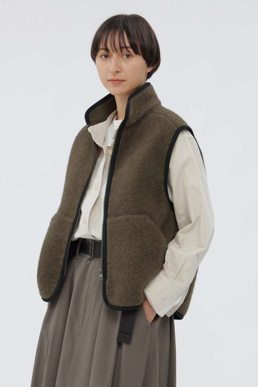 【マーガレットハウエル/MARGARET HOWELL】のSOFT WOOL FLEECE BLOUSON インテリア・キッズ・メンズ・レディースファッション・服の通販 founy(ファウニー) 　ファッション　Fashion　レディースファッション　Fashion for Women　アウター　Coat / Outerwear Collection　レディースジャケット・軽アウター　Jackets　ブルゾンジャケット・スポーティアウター　Blouson Jackets　カッティング　Cutting Detail　ジップ　Zip, Zipper　ジャケット　Jacket, Outerwear　スタンド　Stand Collar, Upright Stand　スーツ　Suit, Formalwear　パイピング　Piping, Trim Design　フロント　Front, Front Design　ベスト　Vest, Waistcoat　ポケット　Pocket, Pocket Detail　ミリタリー　Military, Army Style　ライナー　Liner, Inner Layer　カーキ|ID: prp329100004888623 ipo3291000000036904372