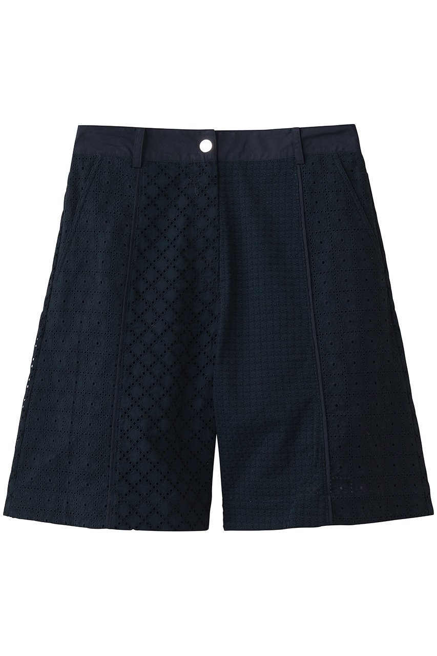 【スリーワン フィリップリム/3.1 Phillip Lim】のBROIDERIE ANGLAISE パッチワーク バミューダ ショーツ インテリア・キッズ・メンズ・レディースファッション・服の通販 founy(ファニー) 　ファッション　Fashion　レディースファッション　Fashion for Women　パンツ　Pants & Trousers　ショートパンツ・ハーフパンツ　High-Waisted & Relaxed Shorts　クール　Cool, Chic　ショーツ　Shorts, Short Pants　ショート　Short, Short Length　バランス　Balance, Style Balance　パターン　Pattern, Design Print　パッチワーク　Patchwork, Mixed Fabric　モチーフ　Motif, Design Theme　リゾート　Resort, Vacation Style　レース　Lace, Lace Fabric　新作・新入荷　New Arrivals / New In　ミッドナイト|ID: prp329100004888638 ipo3291000000036507619
