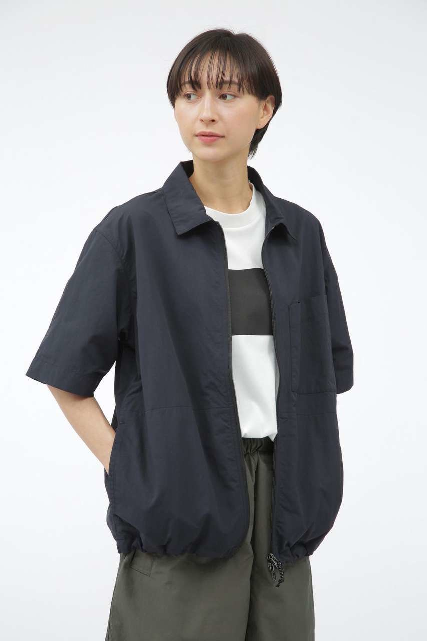 【その他のブランド/Other】のWATER REPELLENT NYLON POPLIN SHIRT 人気、トレンドファッション・服の通販 founy(ファニー) ファッション Fashion レディースファッション Fashion for Women トップス・カットソー Cut & Sew Tops シャツ・ブラウス・オフィスカジュアル Elegant Blouses & Button-Ups ロングTシャツ・Tシャツ Longline T-Shirts & Tees カットソー・ベーシックTシャツ Cut-and-Sewn Tops / Stretch Tees & Basics アウトドア Outdoor Clothing コレクション Collection, Seasonal Line ショート Short, Short Length スピンドル Spindle, Drawcord スリーブ Sleeve, Long Sleeve / Short Sleeve フロント Front, Front Design マーガレット Marguerite, Daisy Pattern 新作・新入荷 New Arrivals / New In 軽量 Lightweight, Ultra Light other-4|ID: prp329100004888654 ipo3291000000036507737