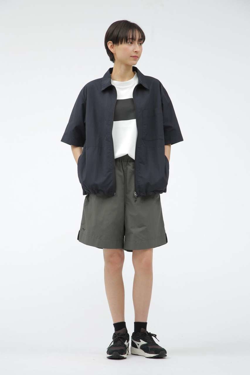 【その他のブランド/Other】のWATER REPELLENT NYLON POPLIN SHIRT 人気、トレンドファッション・服の通販 founy(ファニー) ファッション Fashion レディースファッション Fashion for Women トップス・カットソー Cut & Sew Tops シャツ・ブラウス・オフィスカジュアル Elegant Blouses & Button-Ups ロングTシャツ・Tシャツ Longline T-Shirts & Tees カットソー・ベーシックTシャツ Cut-and-Sewn Tops / Stretch Tees & Basics アウトドア Outdoor Clothing コレクション Collection, Seasonal Line ショート Short, Short Length スピンドル Spindle, Drawcord スリーブ Sleeve, Long Sleeve / Short Sleeve フロント Front, Front Design マーガレット Marguerite, Daisy Pattern 新作・新入荷 New Arrivals / New In 軽量 Lightweight, Ultra Light other-5|ID: prp329100004888654 ipo3291000000036507738