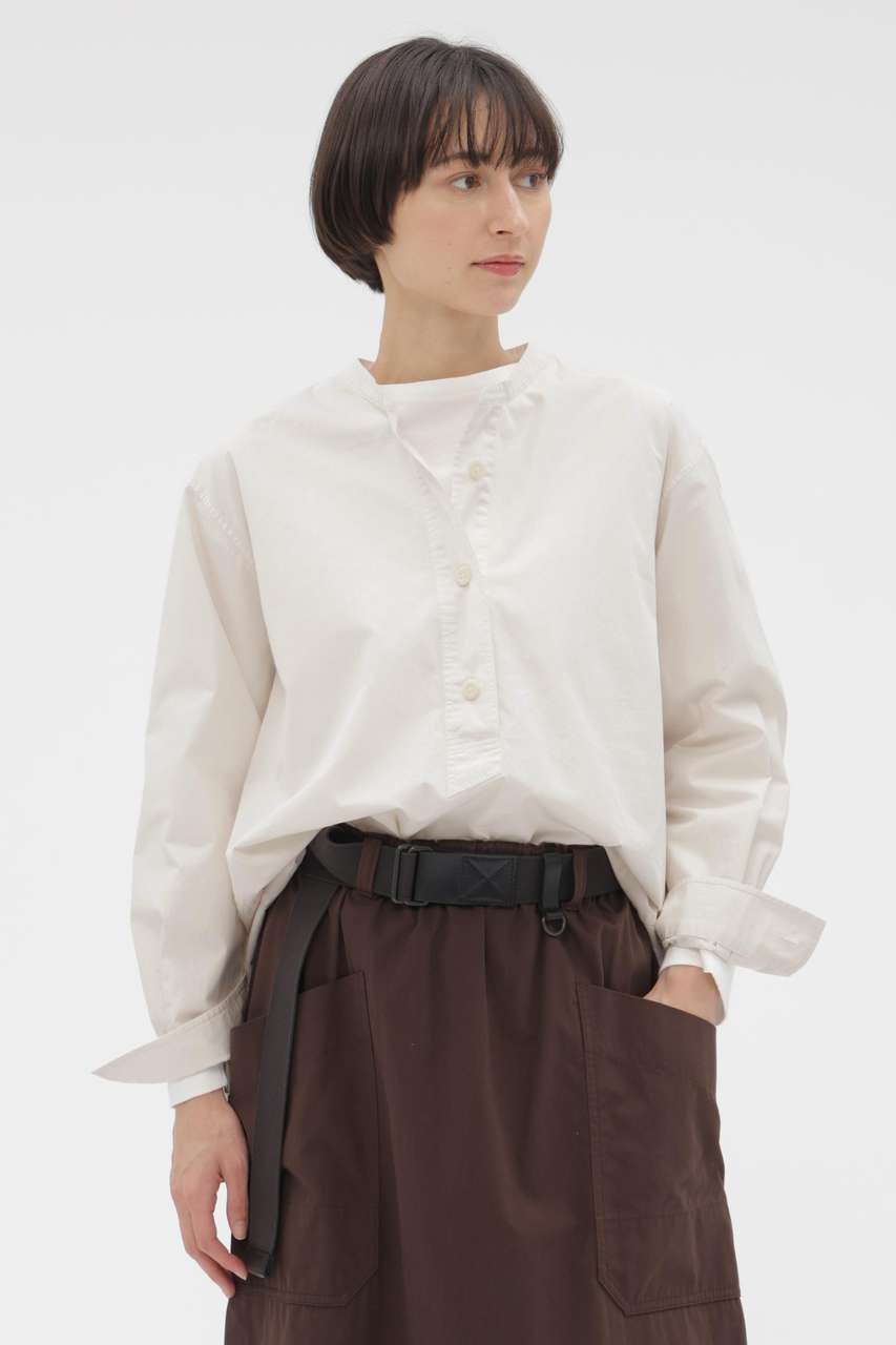 【マーガレットハウエル/MARGARET HOWELL】のCOMPACT COTTON POPLIN SHIRT インテリア・キッズ・メンズ・レディースファッション・服の通販 founy(ファニー) ファッション Fashion レディースファッション Fashion for Women トップス・カットソー Cut & Sew Tops シャツ・ブラウス・オフィスカジュアル Elegant Blouses & Button-Ups スリーブ Sleeve, Long Sleeve / Short Sleeve フィット Fit, Slim Fit フロント Front, Front Design ブロード Broadcloth, Fine Cotton リラックス Relax, Relaxed Fit ロング Long, Long-Length 新作・新入荷 New Arrivals / New In ホワイト|ID: prp329100004888659 ipo3291000000036507778