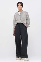 【マーガレットハウエル/MARGARET HOWELL】のFADED WOOL LINEN TWILL TROUSERS 人気、トレンドファッション・服の通販 founy(ファニー) ファッション Fashion レディースファッション Fashion for Women パンツ Pants & Trousers おすすめ Recommended / Our Picks ジャケット Jacket, Outerwear ストレート Straight, Straight Cut セットアップ Set-Up, Coordinated Outfit ダブル Double, Double-Breasted ツイル Twist, Twisted Detail ドローストリング Drawstring, Pull Cord パッチ Patch, Appliqué ポケット Pocket, Pocket Detail ミックス Mix, Mixed Style リネン Linen, Linen Fabric ワイド Wide, Wide Fit ヴィンテージ Vintage Style 新作・新入荷 New Arrivals / New In thumbnail ブラック|ID: prp329100004888674 ipo3291000000036507896