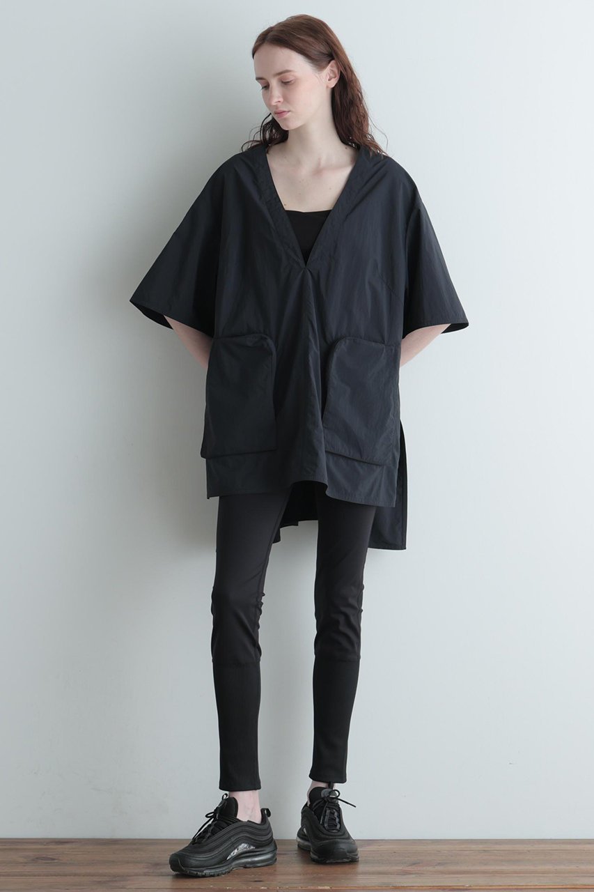 【ル フィル/LE PHIL】の《LE PHIL SPORTS》タフタTシャツジレ 人気、トレンドファッション・服の通販 founy(ファニー) 　ファッション　Fashion　レディースファッション　Fashion for Women　アウター　Coat / Outerwear Collection　トップス・カットソー　Cut & Sew Tops　シャツ・ブラウス・オフィスカジュアル　Elegant Blouses & Button-Ups　ロングTシャツ・Tシャツ　Longline T-Shirts & Tees　ベスト&ジレ / 重ね着スタイル　Vests & Gilets　カットソー・ベーシックTシャツ　Cut-and-Sewn Tops / Stretch Tees & Basics　ヴィンテージ　Vintage Style　軽量　Lightweight, Ultra Light　ショート　Short, Short Length　スタンダード　Standard, Basic　スマート　Smart, Elegant　スリーブ　Sleeve, Long Sleeve / Short Sleeve　タフタ　Taffeta, Structured Fabric　フロント　Front, Front Design　ポケット　Pocket, Pocket Detail　おすすめ　Recommended / Our Picks　旅行　Travel　新作・新入荷　New Arrivals / New In　other-3|ID: prp329100004888743 ipo3291000000036510437