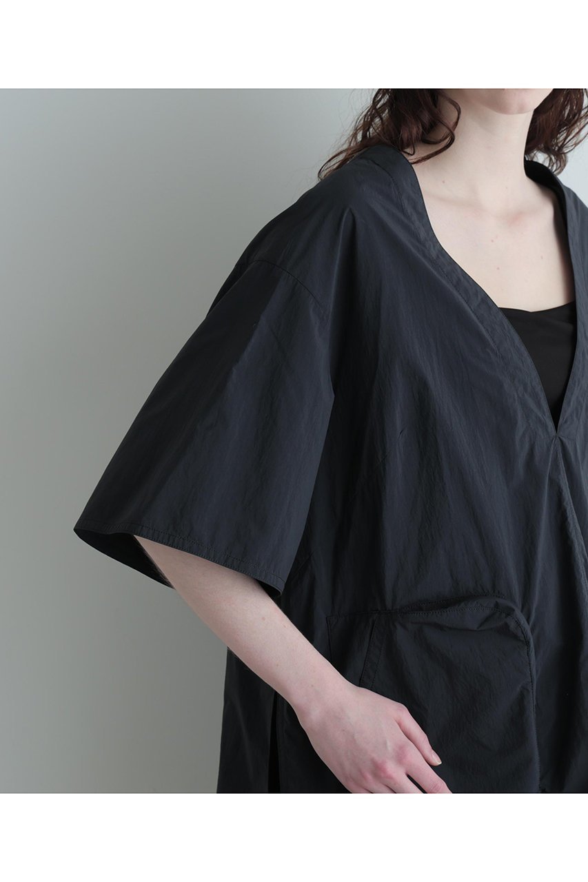 【ル フィル/LE PHIL】の《LE PHIL SPORTS》タフタTシャツジレ 人気、トレンドファッション・服の通販 founy(ファニー) 　ファッション　Fashion　レディースファッション　Fashion for Women　アウター　Coat / Outerwear Collection　トップス・カットソー　Cut & Sew Tops　シャツ・ブラウス・オフィスカジュアル　Elegant Blouses & Button-Ups　ロングTシャツ・Tシャツ　Longline T-Shirts & Tees　ベスト&ジレ / 重ね着スタイル　Vests & Gilets　カットソー・ベーシックTシャツ　Cut-and-Sewn Tops / Stretch Tees & Basics　ヴィンテージ　Vintage Style　軽量　Lightweight, Ultra Light　ショート　Short, Short Length　スタンダード　Standard, Basic　スマート　Smart, Elegant　スリーブ　Sleeve, Long Sleeve / Short Sleeve　タフタ　Taffeta, Structured Fabric　フロント　Front, Front Design　ポケット　Pocket, Pocket Detail　おすすめ　Recommended / Our Picks　旅行　Travel　新作・新入荷　New Arrivals / New In　other-7|ID: prp329100004888743 ipo3291000000036510441