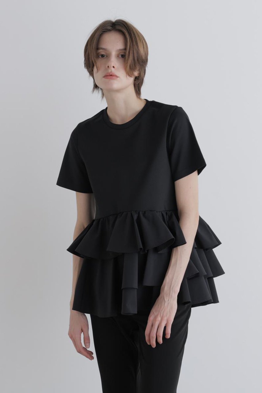 【ル フィル/LE PHIL】のコンビフリルプルオーバー 人気、トレンドファッション・服の通販 founy(ファニー) 　ファッション　Fashion　レディースファッション　Fashion for Women　トップス・カットソー　Cut & Sew Tops　シャツ・ブラウス・オフィスカジュアル　Elegant Blouses & Button-Ups　ロングTシャツ・Tシャツ　Longline T-Shirts & Tees　カジュアルプルオーバー・ニットトップス　Pullovers & Knit Tops / Casual Pullovers　カットソー・ベーシックTシャツ　Cut-and-Sewn Tops / Stretch Tees & Basics　カットソー　Cut and Sewn Top　ショート　Short, Short Length　シンプル　Simple, Minimal　スタンダード　Standard, Basic　スリーブ　Sleeve, Long Sleeve / Short Sleeve　タイプライター　Typewriter Fabric, Crisp Cotton　タフタ　Taffeta, Structured Fabric　バランス　Balance, Style Balance　フェミニン　Feminine, Girly　フリル　Frill, Ruffle　フロント　Front, Front Design　新作・新入荷　New Arrivals / New In　other-2|ID: prp329100004888776 ipo3291000000036510668