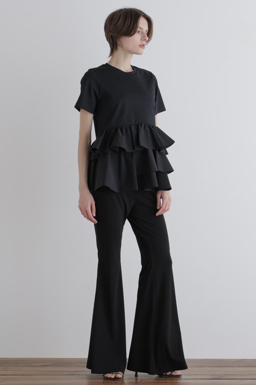 【ル フィル/LE PHIL】のコンビフリルプルオーバー 人気、トレンドファッション・服の通販 founy(ファニー) 　ファッション　Fashion　レディースファッション　Fashion for Women　トップス・カットソー　Cut & Sew Tops　シャツ・ブラウス・オフィスカジュアル　Elegant Blouses & Button-Ups　ロングTシャツ・Tシャツ　Longline T-Shirts & Tees　カジュアルプルオーバー・ニットトップス　Pullovers & Knit Tops / Casual Pullovers　カットソー・ベーシックTシャツ　Cut-and-Sewn Tops / Stretch Tees & Basics　カットソー　Cut and Sewn Top　ショート　Short, Short Length　シンプル　Simple, Minimal　スタンダード　Standard, Basic　スリーブ　Sleeve, Long Sleeve / Short Sleeve　タイプライター　Typewriter Fabric, Crisp Cotton　タフタ　Taffeta, Structured Fabric　バランス　Balance, Style Balance　フェミニン　Feminine, Girly　フリル　Frill, Ruffle　フロント　Front, Front Design　新作・新入荷　New Arrivals / New In　other-3|ID: prp329100004888776 ipo3291000000036510670