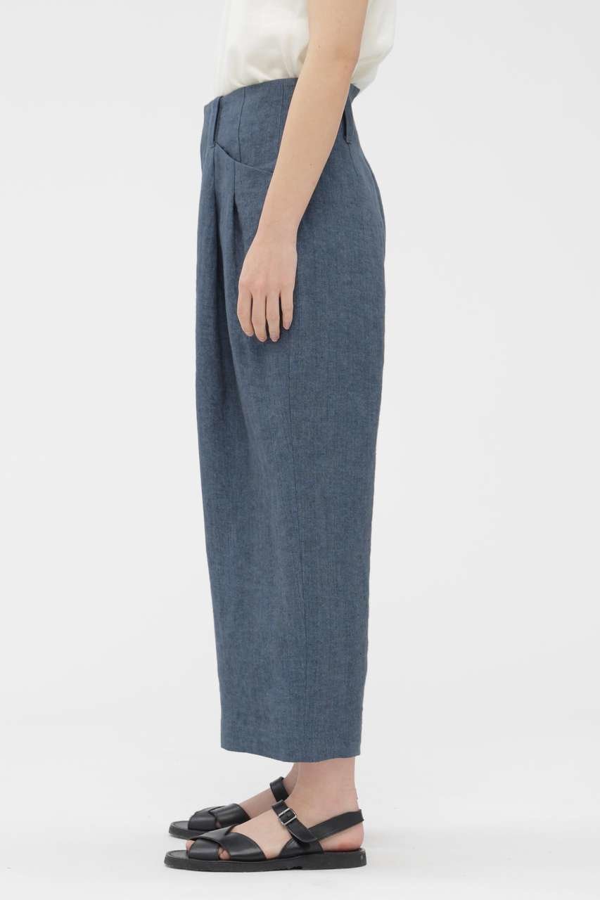 【マーガレットハウエル/MARGARET HOWELL】のFADED LINEN TROUSERS 人気、トレンドファッション・服の通販 founy(ファニー) ファッション Fashion レディースファッション Fashion for Women パンツ Pants & Trousers おすすめ Recommended / Our Picks クロップド Cropped, Short Length セットアップ Set-Up, Coordinated Outfit テーパード Tapered, Tapered Pants ブルゾン Blouson, Bomber Jacket リネン Linen, Linen Fabric エレガント 上品 Elegant 夏 Summer 新作・新入荷 New Arrivals / New In other-2|ID: prp329100004888822 ipo3291000000036511040