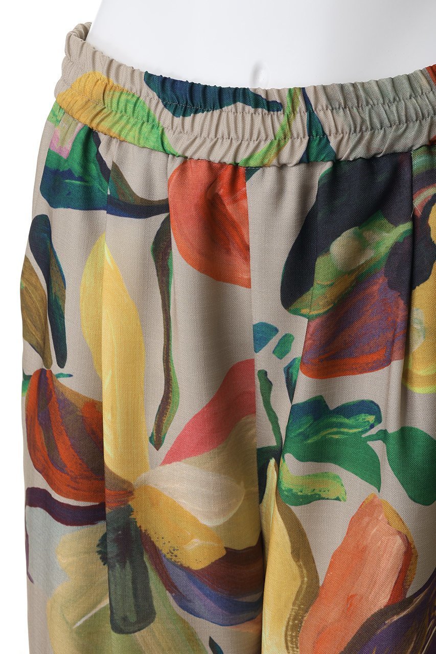 【その他のブランド/Other】のフラワーモチーフプリント ストレートパンツ 人気、トレンドファッション・服の通販 founy(ファニー) 　ファッション　Fashion　レディースファッション　Fashion for Women　パンツ　Pants & Trousers　おすすめ　Recommended / Our Picks　シンプル　Simple, Minimal　ストレート　Straight, Straight Cut　セットアップ　Set-Up, Coordinated Outfit　フラワー　Flower, Floral　プリント　Print, Printed Pattern　モチーフ　Motif, Design Theme　リラックス　Relax, Relaxed Fit　夏　Summer　新作・新入荷　New Arrivals / New In　春　Spring　S/S・春夏　SS, Spring/Summer, Warm Season　other-5|ID: prp329100004888839 ipo3291000000036511183