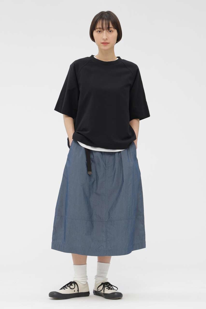 【マーガレットハウエル/MARGARET HOWELL】のSUPERLIGHT COTTON NYLON SKIRT インテリア・キッズ・メンズ・レディースファッション・服の通販 founy(ファニー) ファッション Fashion レディースファッション Fashion for Women スカート Skirts ギャザー Gathered, Ruffled シャンブレー Chambray, Denim-Like Fabric ワッシャー Washer, Crinkled Finish 新作・新入荷 New Arrivals / New In ブルー|ID: prp329100004888853 ipo3291000000036511286