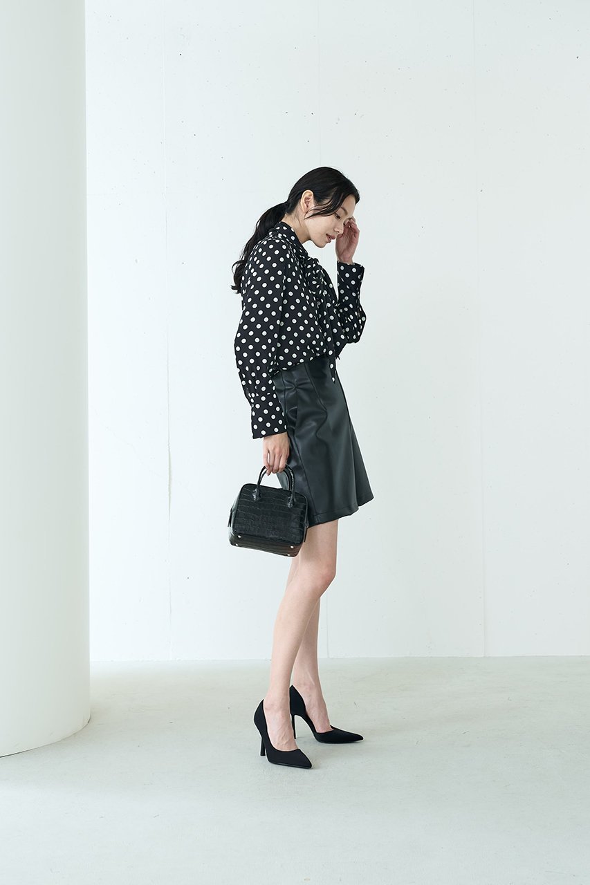 【ジェイドット/j.】の二重織りドットボウタイブラウス 人気、トレンドファッション・服の通販 founy(ファニー) 　ファッション　Fashion　レディースファッション　Fashion for Women　トップス・カットソー　Cut & Sew Tops　シャツ・ブラウス・オフィスカジュアル　Elegant Blouses & Button-Ups　おすすめ　Recommended / Our Picks　とろみ　Fluid, Flowy Fabric　シンプル　Simple, Minimal　スウェット / スエット　Sweatshirt, Sweatwear　スリーブ　Sleeve, Long Sleeve / Short Sleeve　ファブリック　Fabric, Textile　ロング　Long, Long-Length　エレガント 上品　Elegant　other-8|ID: prp329100004888884 ipo3291000000036514867