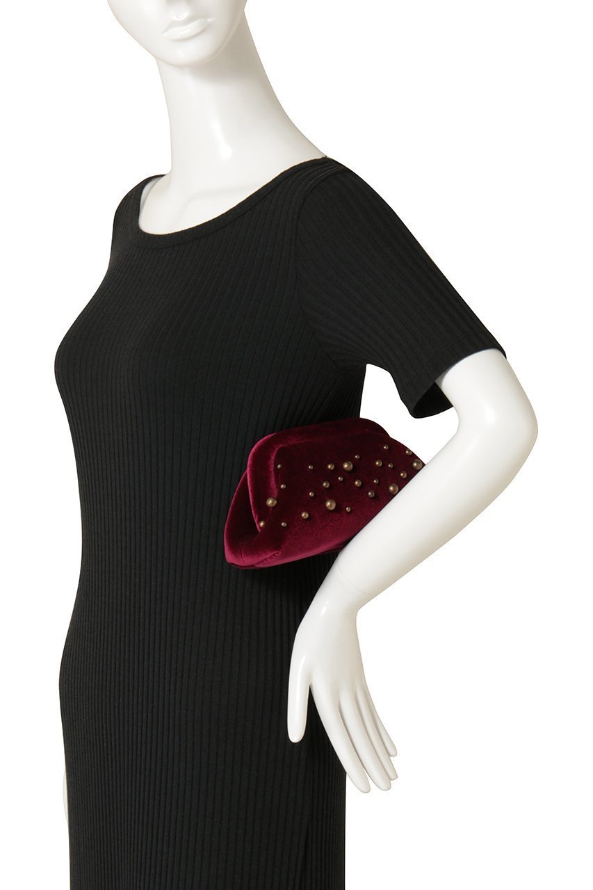 【アルアバイル/allureville】の【caterina bertini 】STUDS VELVET クラッチバッグ 人気、トレンドファッション・服の通販 founy(ファニー) 　ファッション　Fashion　レディースファッション　Fashion for Women　バッグ　Bags　おすすめ　Recommended / Our Picks　アンティーク　Antique-Inspired　イタリア　Italy　クラッチ　Clutch, Clutch Bag　チェーン　Chain, Chain Strap　ハンド　Hand, Handmade　パーティ　Party, Party Style　ベルベット　Velvet, Velvety　人気　Popular, Best Seller　新作・新入荷　New Arrivals / New In　other-2|ID: prp329100004889116 ipo3291000000036525626