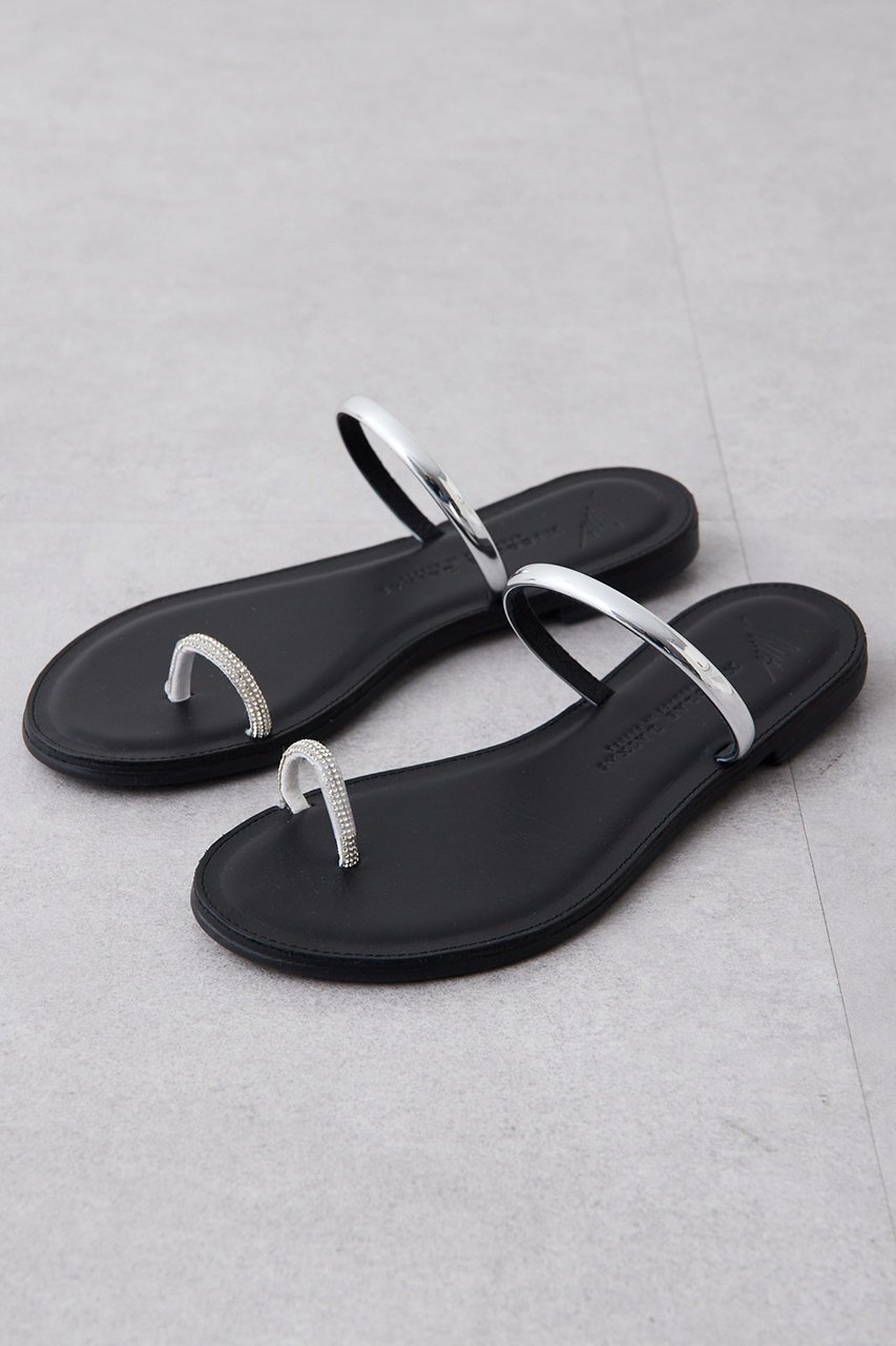 【ウィムガゼット/Whim Gazette】の【NICOLAS LAINAS】別注トングフラットサンダル 人気、トレンドファッション・服の通販 founy(ファニー) 　ファッション　Fashion　レディースファッション　Fashion for Women　インソール　Shoe Insole　エレガント 上品　Elegant　クッション　Cushion, Throw Pillow　クリスタル　Crystal, Swarovski　クール　Cool, Chic　サンダル　Sandals, Summer Shoes　シューズ　Shoes, Footwear　シルバー　Silver, Metallic Silver　フラット　Flat, Flat Shoes　リゾート　Resort, Vacation Style　別注　Limited Edition, Custom Order　新作・新入荷　New Arrivals / New In　other-3|ID: prp329100004889127 ipo3291000000036525711