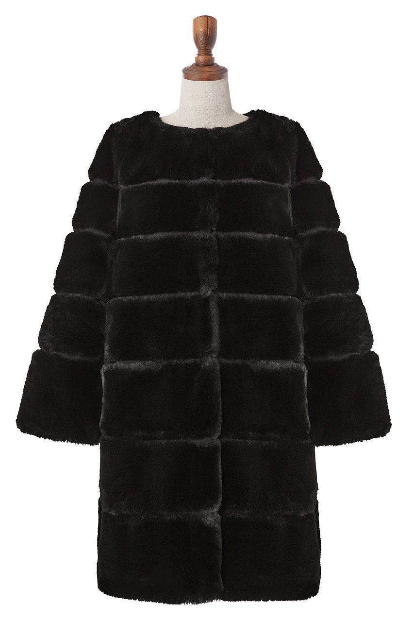 【デイジーリン/DAISY LIN】のLove Fur POODLE COAT インテリア・キッズ・メンズ・レディースファッション・服の通販 founy(ファウニー) 　ファッション　Fashion　レディースファッション　Fashion for Women　アウター　Coat / Outerwear Collection　コート・ロングコート・ピーコート　Long Coats, Peacoats & More　サテン　Satin, Glossy Fabric　シンプル　Simple, Minimal　ストレッチ　Stretch, Stretchy Fabric　ダウン　Down, Puffer　なめらか　Smooth, Silky Texture　フロント　Front, Front Design　ポケット　Pocket, Pocket Detail　リアル　Real, Realistic　レース　Lace, Lace Fabric　ロング　Long, Long-Length　冬　Winter / This Winter　ブラックブラック|ID: prp329100004889437 ipo3291000000036533556