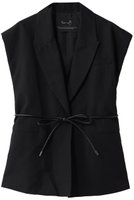 【ルームエイト/Room no.8】の【Room no.8 BLACK】LINEN ダブルブレスト ボリューム ジレ 人気、トレンドファッション・服の通販 founy(ファニー) ファッション Fashion レディースファッション Fashion for Women アウター Coat / Outerwear Collection レディースジャケット・軽アウター Jackets クール Cool, Chic ジャケット Jacket, Outerwear ダブル Double, Double-Breasted ベスト Vest, Waistcoat リネン Linen, Linen Fabric 新作・新入荷 New Arrivals / New In |ID:prp329100004889621