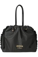【ランバン オン ブルー/LANVIN en Bleu】のサイドフリルドロストトートバッグ(大) 人気、トレンドファッション・服の通販 founy(ファニー) ファッション Fashion レディースファッション Fashion for Women バッグ Bags タフタ Taffeta, Structured Fabric フェイクレザー Faux Leather, PU Leather フリル Frill, Ruffle プリント Print, Printed Pattern メタル Metal, Metal Parts 巾着 Drawstring Bag, Kinchaku |ID:prp329100004889671