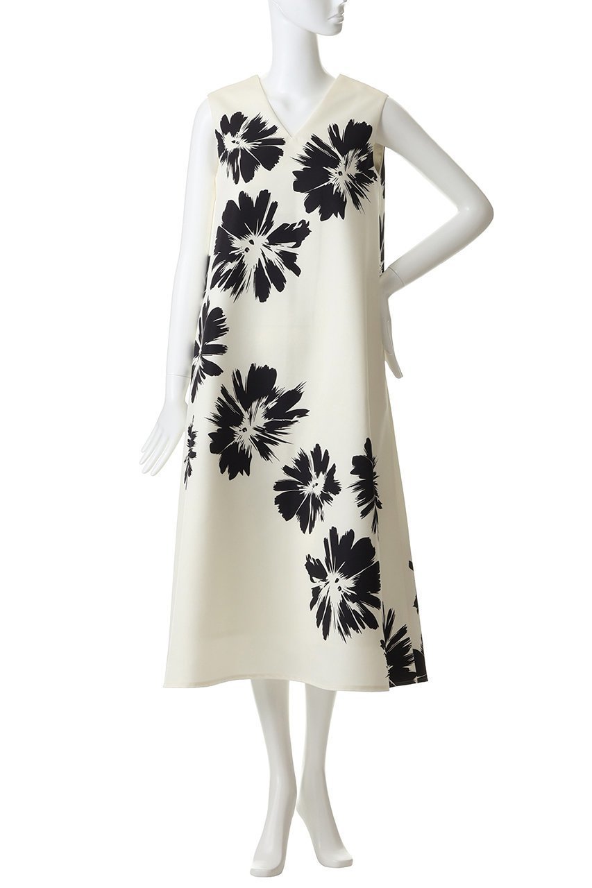 【エムフィル/M Fil】のコートフルールプリント Vネックフレアワンピース 人気、トレンドファッション・服の通販 founy(ファニー) 　ファッション　Fashion　レディースファッション　Fashion for Women　アウター　Coat / Outerwear Collection　コート・ロングコート・ピーコート　Long Coats, Peacoats & More　ワンピース　Dresses　チュニック　Tunic Tops & Dresses　チュニック　Tunic, Long Top　バランス　Balance, Style Balance　フラワー　Flower, Floral　フレア　Flare, Flared　プリント　Print, Printed Pattern　モチーフ　Motif, Design Theme　ロング　Long, Long-Length　人気　Popular, Best Seller　新作・新入荷　New Arrivals / New In　other-2|ID: prp329100004889771 ipo3291000000036537396