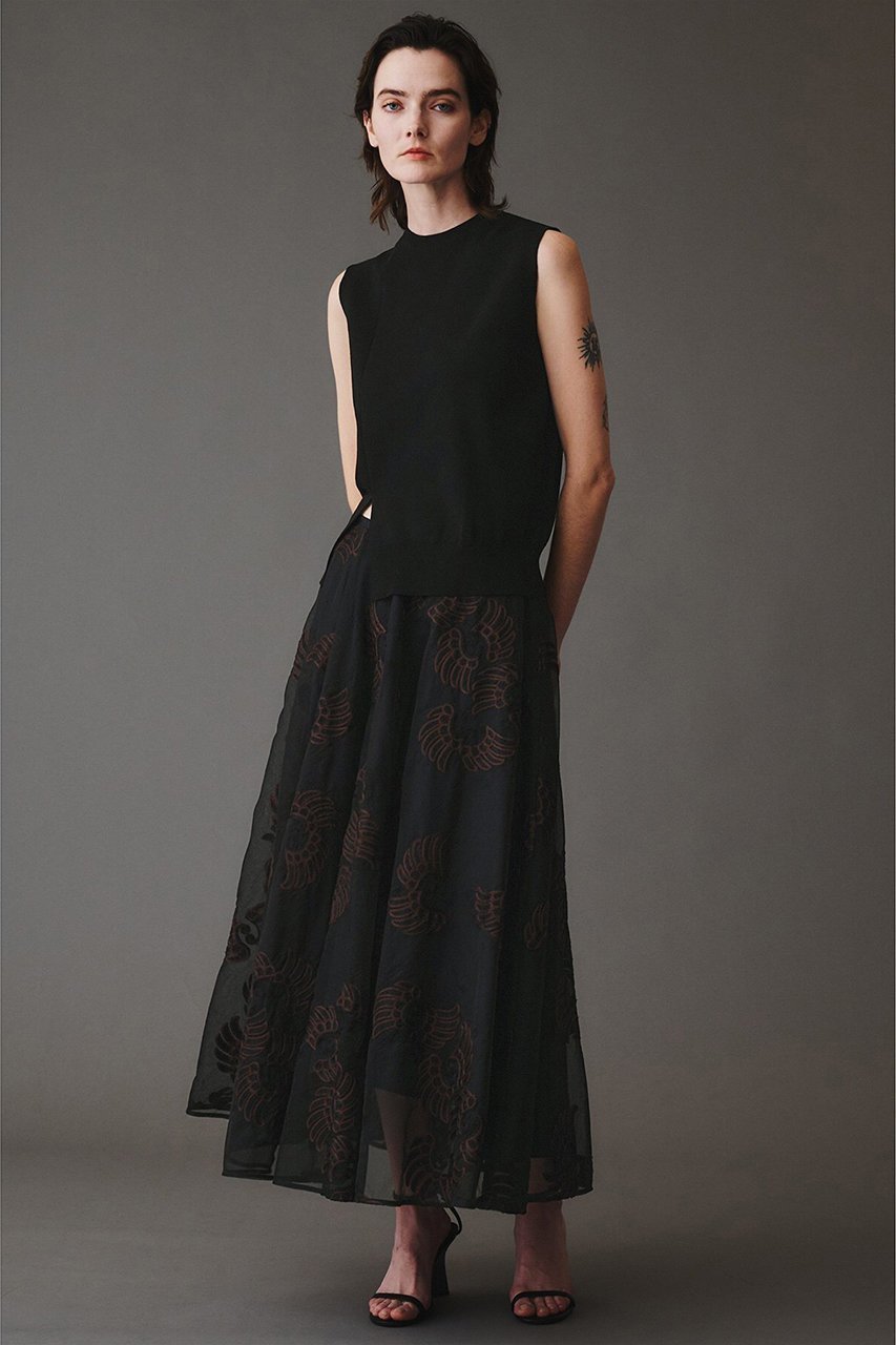 【オブリオ/AUBRIOT】のオーガンザフレアスカート 人気、トレンドファッション・服の通販 founy(ファニー) ファッション Fashion レディースファッション Fashion for Women スカート Skirts Aライン・フレアスカート A-Line & Flared Skirts ロングスカート Long Skirts / Maxi & Midi Skirts インド Indian Textile エレガント 上品 Elegant オリエンタル Oriental Pattern オーガンジー Organza Fabric ハンド Hand, Handmade フェザー Feather, Feather Detail フレア Flare, Flared モチーフ Motif, Design Theme ラグジュアリー Luxury, Elegant ロング Long, Long-Length other-7|ID: prp329100004890225 ipo3291000000036543661