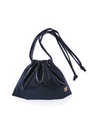 【イリスフォーセブン/IRIS 47】のswing バッグ 人気、トレンドファッション・服の通販 founy(ファニー) ファッション Fashion レディースファッション Fashion for Women バッグ Bags おすすめ Recommended / Our Picks ギャザー Gathered, Ruffled コンパクト Compact, Small Size シンプル Simple, Minimal モダン Modern, Contemporary ラップ Wrap, Wrap Design エレガント 上品 Elegant |ID:prp329100004890371