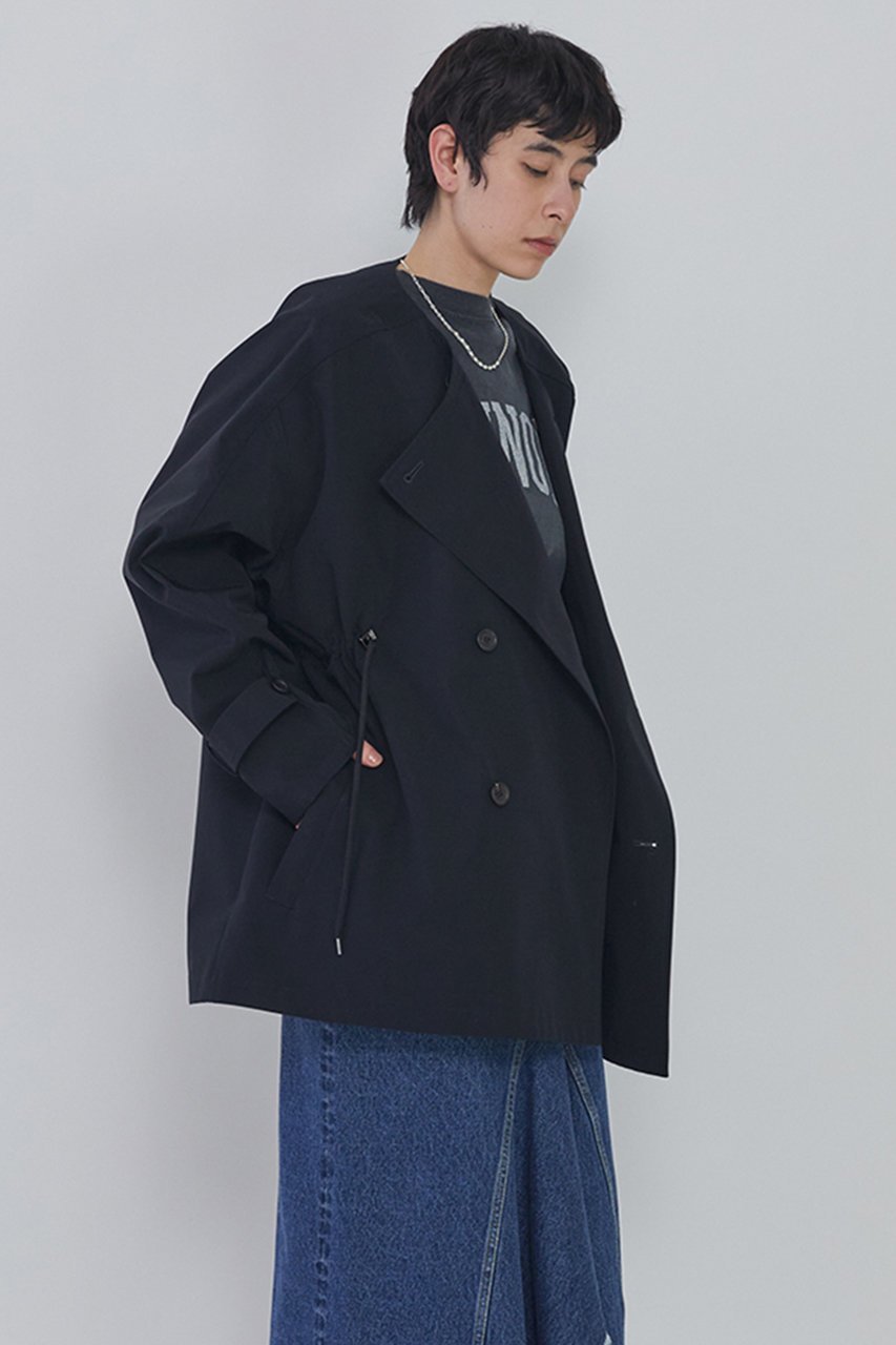 【プルミエ アロンディスモン/1er Arrondissement】の【VACHEMENT×1er Arrondissement】リサイクルシェルタフタショートトレンチコート 大人の最旬トレンドファッション＆コーディネート founy(ファウニー) 　ファッション　Fashion　レディースファッション　Fashion for Women　アウター　Coat / Outerwear Collection　コート・ロングコート・ピーコート　Long Coats, Peacoats & More　トレンチコート / 春秋の定番アウター　Trench Coats　ショート　Short, Short Length　タフタ　Taffeta, Structured Fabric　トレンチ　Trench, Trench Coat　ドローストリング　Drawstring, Pull Cord　別注　Limited Edition, Custom Order　定番　Standard, Basic Item　other-2|ID: prp329100004890504 ipo3291000000036546888