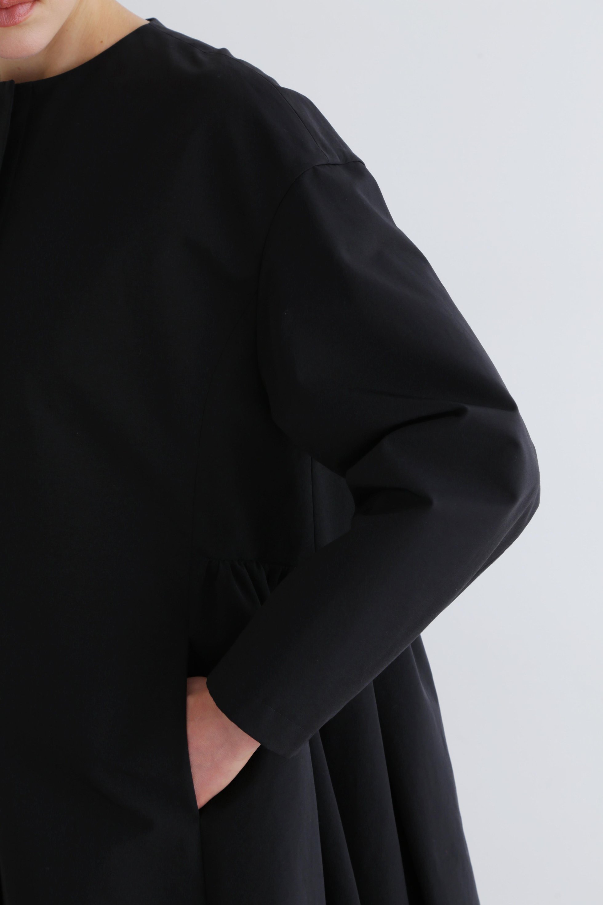 【ル フィル/LE PHIL】のN/Cクロスティアードコート 人気、トレンドファッション・服の通販 founy(ファニー) ファッション Fashion レディースファッション Fashion for Women アウター Coat / Outerwear Collection コート・ロングコート・ピーコート Long Coats, Peacoats & More ギャザー Gathered, Ruffled シンプル Simple, Minimal スタンダード Standard, Basic ドレス Dress, One-Piece バルーン Balloon, Balloon Silhouette ロング Long, Long-Length 新作・新入荷 New Arrivals / New In 羽織 Haori, Light Jacket other-7|ID: prp329100004890693 ipo3291000000036549040