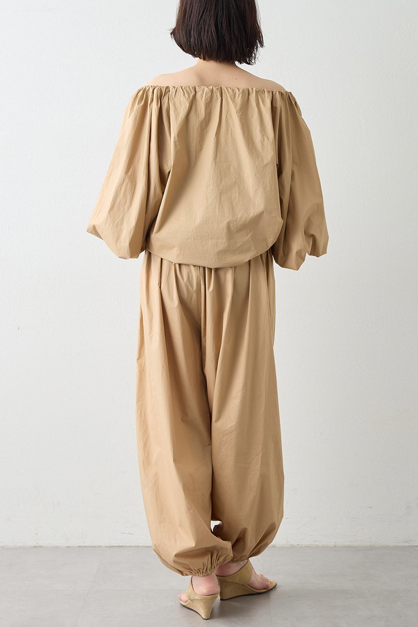 【ウィムガゼット/Whim Gazette】のタイプライターバレルパンツ 人気、トレンドファッション・服の通販 founy(ファニー) ファッション Fashion レディースファッション Fashion for Women パンツ Pants & Trousers おすすめ Recommended / Our Picks カッティング Cutting Detail ギャザー Gathered, Ruffled コーティング Coating, Coated Finish セットアップ Set-Up, Coordinated Outfit タイプライター Typewriter Fabric, Crisp Cotton トレンド Trend, Trending Now バルーン Balloon, Balloon Silhouette ペーパー Paper, Kraft Paper エレガント 上品 Elegant 新作・新入荷 New Arrivals / New In other-4|ID: prp329100004890726 ipo3291000000036549436