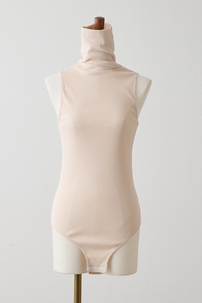 【ウィムガゼット/Whim Gazette】の【OVERNEATH】別注Bodysuit025 人気、トレンドファッション・服の通販 founy(ファニー) 　ファッション　Fashion　レディースファッション　Fashion for Women　トップス・カットソー　Cut & Sew Tops　キャミソール&ノースリーブ　Camisoles & Sleeveless Tops　シャツ・ブラウス・オフィスカジュアル　Elegant Blouses & Button-Ups　ロングTシャツ・Tシャツ　Longline T-Shirts & Tees　カットソー・ベーシックTシャツ　Cut-and-Sewn Tops / Stretch Tees & Basics　キャミソール　Camisole, Spaghetti Strap Top　スペシャル　Special, Limited Edition　スーツ　Suit, Formalwear　タンク　Tank Top, Sleeveless Top　ヌーディ　Nude, Nude Tone　バランス　Balance, Style Balance　パイピング　Piping, Trim Design　別注　Limited Edition, Custom Order　2022年　2022　2022 春夏 S/S　Spring/Summer 2022 SS22　夏　Summer　エレガント 上品　Elegant　新作・新入荷　New Arrivals / New In　other-8|ID: prp329100004890752 ipo3291000000036549665