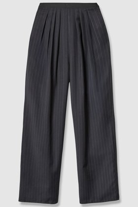 【アルアバイル/allureville】のトリアセサイロタックパンツ 人気、トレンドファッション・服の通販 founy(ファニー) ファッション Fashion レディースファッション Fashion for Women パンツ Pants & Trousers おすすめ Recommended / Our Picks アシンメトリー Asymmetrical Style サマー Summer, Summer Style シアー Sheer, See-Through ジャケット Jacket, Outerwear ストレート Straight, Straight Cut セットアップ Set-Up, Coordinated Outfit |ID:prp329100004890778