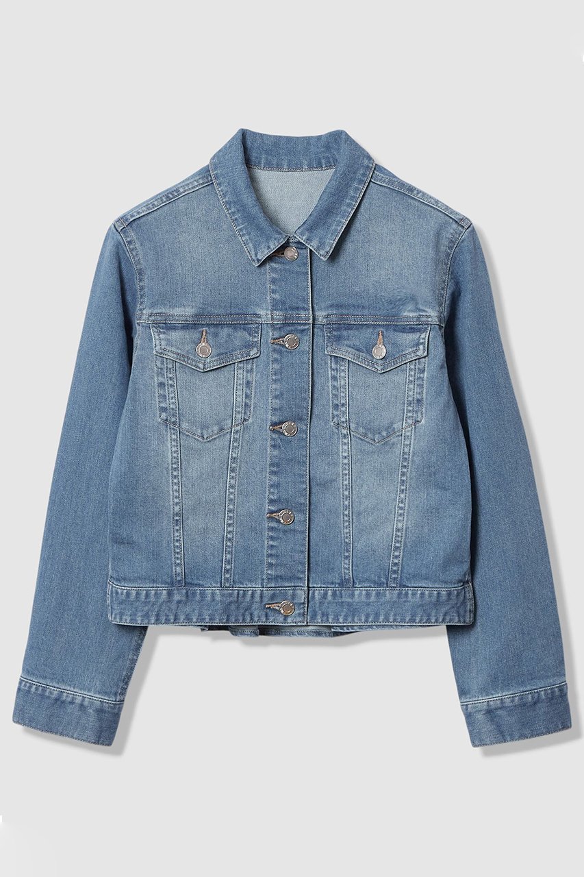 【アナイ/ANAYI】のストレッチデニムペプラム ジャケット インテリア・キッズ・メンズ・レディースファッション・服の通販 founy(ファウニー) 　ファッション　Fashion　レディースファッション　Fashion for Women　アウター　Coat / Outerwear Collection　レディースジャケット・軽アウター　Jackets　春　Spring　コンパクト　Compact, Small Size　ジャケット　Jacket, Outerwear　ストレッチ　Stretch, Stretchy Fabric　デニム　Denim, Jeans Material　フェミニン　Feminine, Girly　ペプラム　Peplum, Flared Hem　S/S・春夏　SS, Spring/Summer, Warm Season　夏　Summer　ブルー|ID: prp329100004891043 ipo3291000000036557330