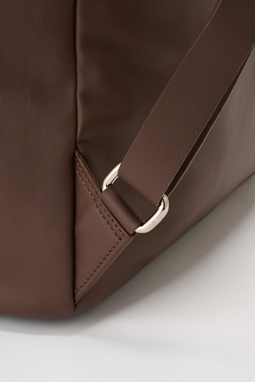 【イアクッチ/IACUCCI】のルーポ BP VITELLO 大人の最旬トレンドファッション＆コーディネート founy(ファウニー) 　ファッション　Fashion　レディースファッション　Fashion for Women　バッグ　Bags　イタリア　Italy　エレガント 上品　Elegant　巾着　Drawstring Bag, Kinchaku　ショルダー　Shoulder, Shoulder Strap　シンプル　Simple, Minimal　なめらか　Smooth, Silky Texture　リュック　Backpack, Rucksack　other-5|ID: prp329100004891066 ipo3291000000036557996