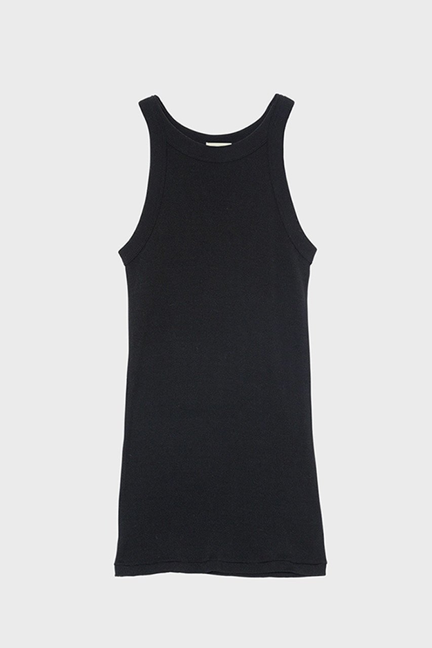 【スタニングルアー/STUNNING LURE】の【KURO iro】シルクタンク インテリア・キッズ・メンズ・レディースファッション・服の通販 founy(ファニー) 　ファッション　Fashion　レディースファッション　Fashion for Women　トップス・カットソー　Cut & Sew Tops　キャミソール&ノースリーブ　Camisoles & Sleeveless Tops　シャツ・ブラウス・オフィスカジュアル　Elegant Blouses & Button-Ups　ロングTシャツ・Tシャツ　Longline T-Shirts & Tees　カットソー・ベーシックTシャツ　Cut-and-Sewn Tops / Stretch Tees & Basics　キャミソール　Camisole, Spaghetti Strap Top　シルク　Silk, 100% Silk　タンク　Tank Top, Sleeveless Top　チューブ　Tube, Tube Top　ブラック|ID: prp329100004891168 ipo3291000000036559142