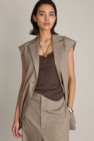 【ブリル/BRILL】のテーラージレ 人気、トレンドファッション・服の通販 founy(ファニー) ファッション Fashion レディースファッション Fashion for Women アウター Coat / Outerwear Collection レディースジャケット・軽アウター Jackets アウトドア Outdoor Clothing ジャケット Jacket, Outerwear スポーツ Sports, Activewear バランス Balance, Style Balance ベスト Vest, Waistcoat リメイク Remake, Reconstructed |ID:prp329100004891814