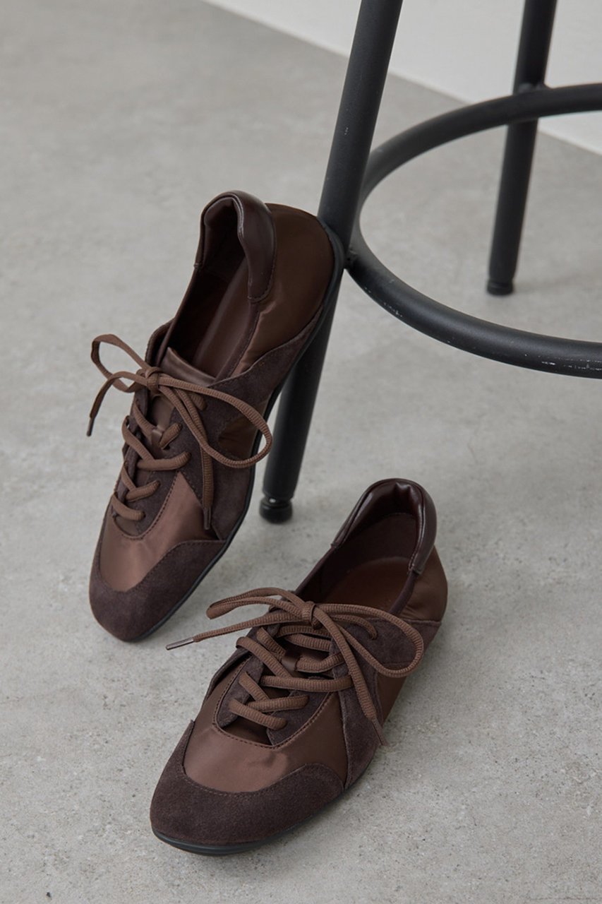 【ガリャルダガランテ/GALLARDAGALANTE】の【2.718】サテンスニーカー インテリア・キッズ・メンズ・レディースファッション・服の通販 founy(ファニー) ファッション Fashion レディースファッション Fashion for Women エレガント 上品 Elegant サテン Satin, Glossy Fabric スタイリッシュ Stylish, Fashionable スニーカー Sneakers, Trainers フォルム Silhouette, Form ダークブラウン|ID: prp329100004892364 ipo3291000000036569999