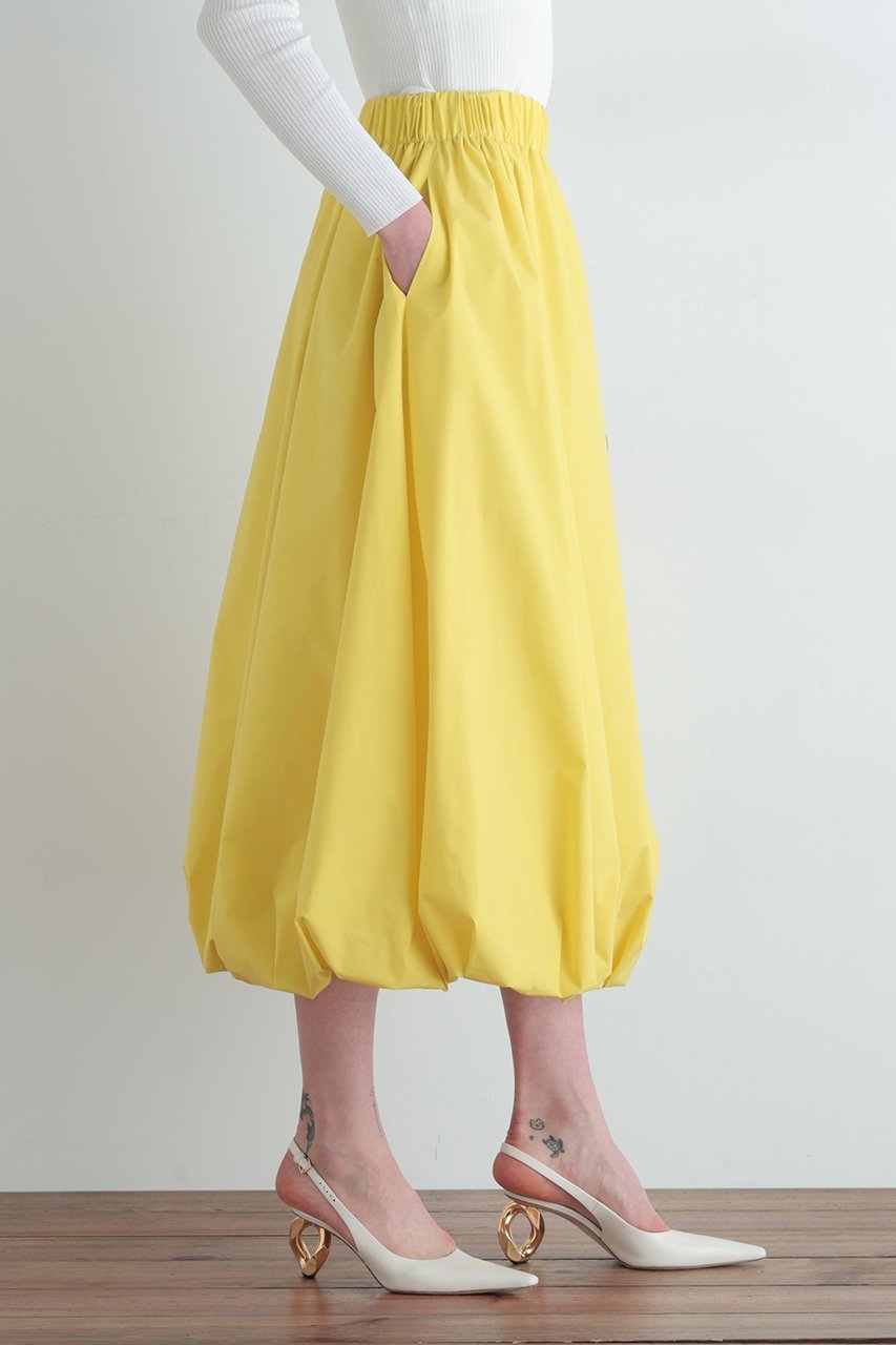【ル フィル/LE PHIL】のSOLOTEXブロードスカート 大人の最旬トレンドファッション＆コーディネート founy(ファウニー) 　ファッション　Fashion　レディースファッション　Fashion for Women　スカート　Skirts　ロングスカート　Long Skirts / Maxi & Midi Skirts　スポーティ　Sporty, Casual Athletic　トレンド　Trend, Trending Now　バルーン　Balloon, Balloon Silhouette　ビッグ　Big, Oversized　ブルゾン　Blouson, Bomber Jacket　ブロード　Broadcloth, Fine Cotton　ベーシック　Basic, Essential　モダン　Modern, Contemporary　ロング　Long, Long-Length　今季　This Season, Current Season　other-4|ID: prp329100004892461 ipo3291000000036570818
