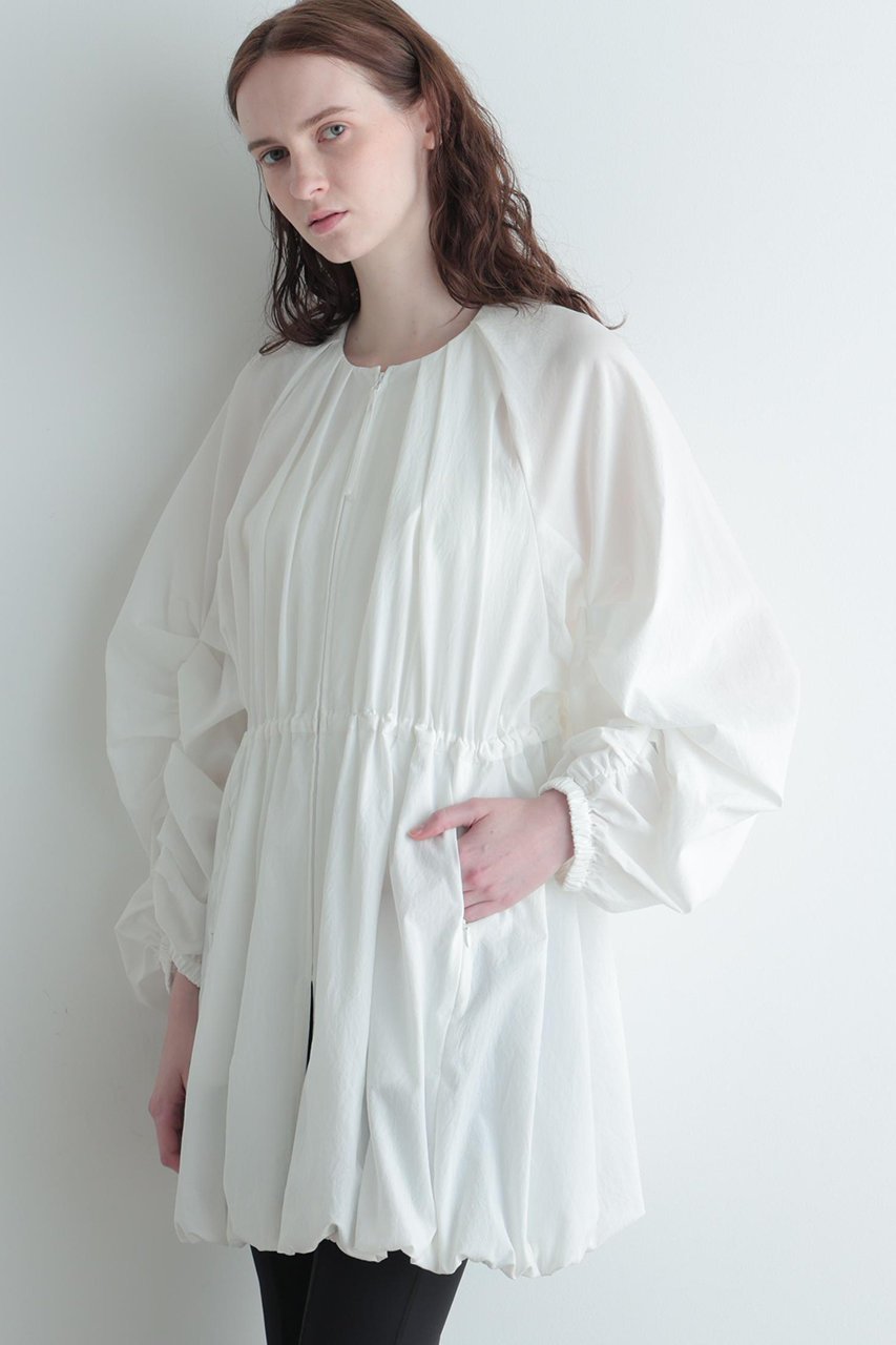 【ル フィル/LE PHIL】の《LE PHIL SPORTS》マイクロドットエアーシャーリングジャケット 人気、トレンドファッション・服の通販 founy(ファニー) ファッション Fashion レディースファッション Fashion for Women アウター Coat / Outerwear Collection レディースジャケット・軽アウター Jackets エアリー Airy Texture ギャザー Gathered, Ruffled ジャケット Jacket, Outerwear ドット Polka Dot, Dot Pattern フォルム Silhouette, Form エレガント 上品 Elegant 夏 Summer 春 Spring S/S・春夏 SS, Spring/Summer, Warm Season 無地 Plain, Solid Color 羽織 Haori, Light Jacket 軽量 Lightweight, Ultra Light other-4|ID: prp329100004892565 ipo3291000000036571574