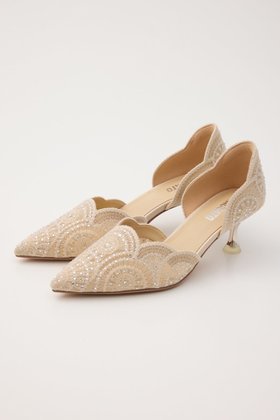 【スタッカート/STACCATO】のドレストセパレートパンプス 人気、トレンドファッション・服の通販 founy(ファニー) ファッション Fashion レディースファッション Fashion for Women エレガント 上品 Elegant カッティング Cutting Detail スカラップ Scallop, Scalloped Edge ストーン Stone, Gem-Like セパレート Separate, Two-Piece フォルム Silhouette, Form ミドル Middle Length, Mid Height レース Lace, Lace Fabric 再入荷 Restock / Back in Stock |ID:prp329100004892808