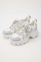 【スタッカート/STACCATO】のドルチェチャームレースコンビムスニーカー 大人の最旬トレンドファッション＆コーディネート founy(ファウニー) ファッション Fashion レディースファッション Fashion for Women エレガント 上品 Elegant コンビ Combo, Combination Style スニーカー Sneakers, Trainers スポーティ Sporty, Casual Athletic スリッポン Slip-On, Loafer チャーム Charm, Pendant ツイスト Tweed, Tweed Fabric モチーフ Motif, Design Theme リボン Ribbon, Bow レース Lace, Lace Fabric 人気 Popular, Best Seller 定番 Standard, Basic Item thumbnail シルバー|ID: prp329100004892836 ipo3291000000036573715