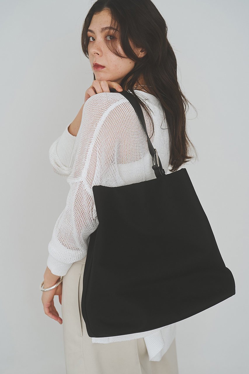 【ウィムガゼット/Whim Gazette】の【MARY AL TERNA】SHOULDER BAG 大人の最旬トレンドファッション＆コーディネート founy(ファウニー) 　ファッション　Fashion　レディースファッション　Fashion for Women　バッグ　Bags　春　Spring　キャンバス　Canvas, Canvas Fabric　コレクション　Collection, Seasonal Line　巾着　Drawstring Bag, Kinchaku　スタイリッシュ　Stylish, Fashionable　メタル　Metal, Metal Parts　S/S・春夏　SS, Spring/Summer, Warm Season　夏　Summer　ビジネス 仕事 通勤　Business / Work / Commuting　other-2|ID: prp329100004892882 ipo3291000000036574082