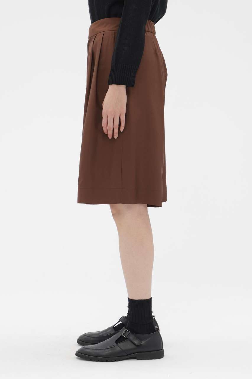 【マーガレットハウエル/MARGARET HOWELL】のMATT SILK TROUSERS 大人の最旬トレンドファッション＆コーディネート founy(ファウニー) 　ファッション　Fashion　レディースファッション　Fashion for Women　パンツ　Pants & Trousers　ショートパンツ・ハーフパンツ　High-Waisted & Relaxed Shorts　ショーツ　Shorts, Short Pants　ショート　Short, Short Length　シルク　Silk, 100% Silk　ダブル　Double, Double-Breasted　バランス　Balance, Style Balance　フロント　Front, Front Design　プリーツ　Pleats, Pleated　吸水　Absorbent, Quick-Dry　other-4|ID: prp329100004893024 ipo3291000000036575330
